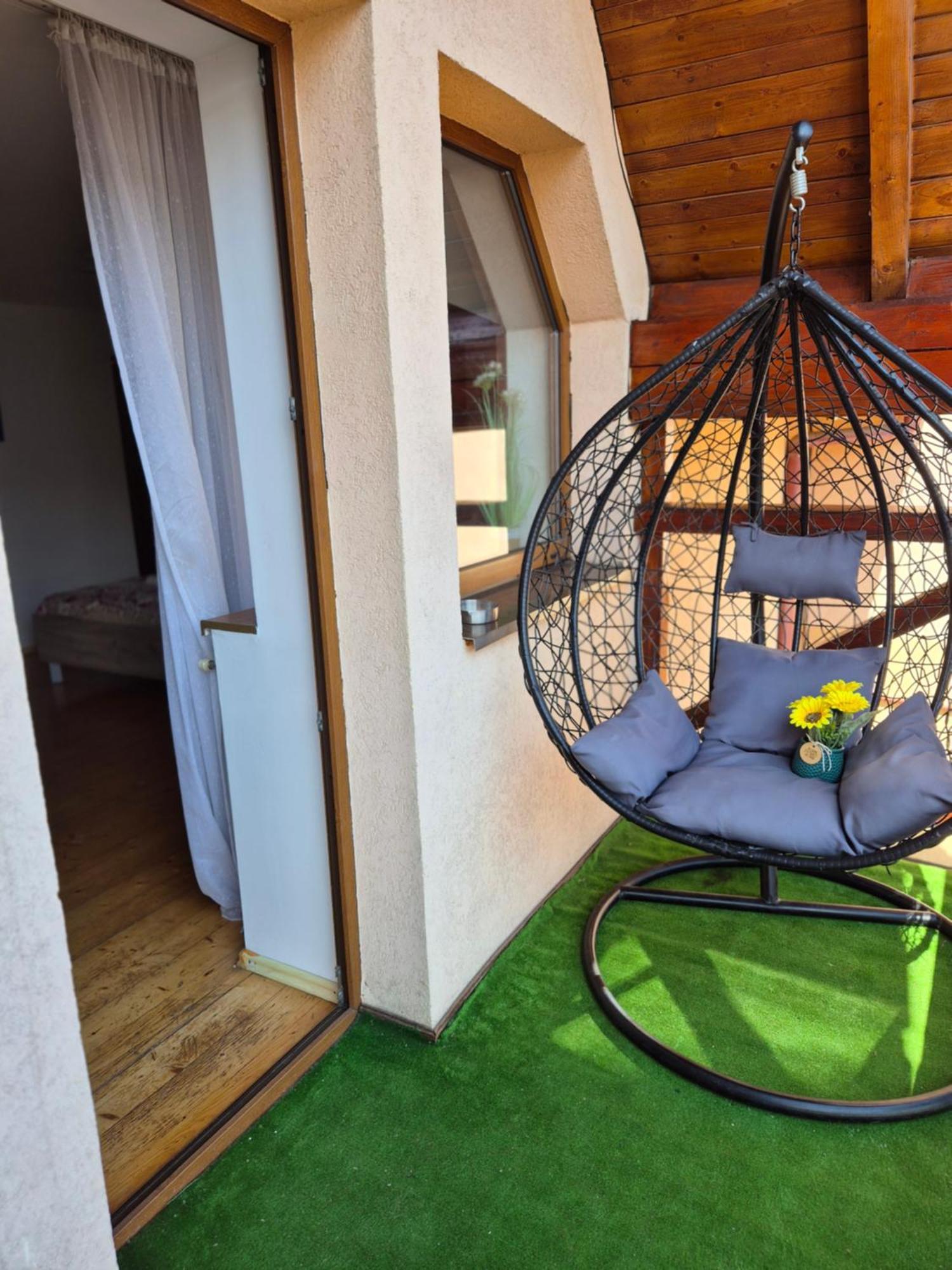 Casa Cu Balcon Appartement Braşov Buitenkant foto